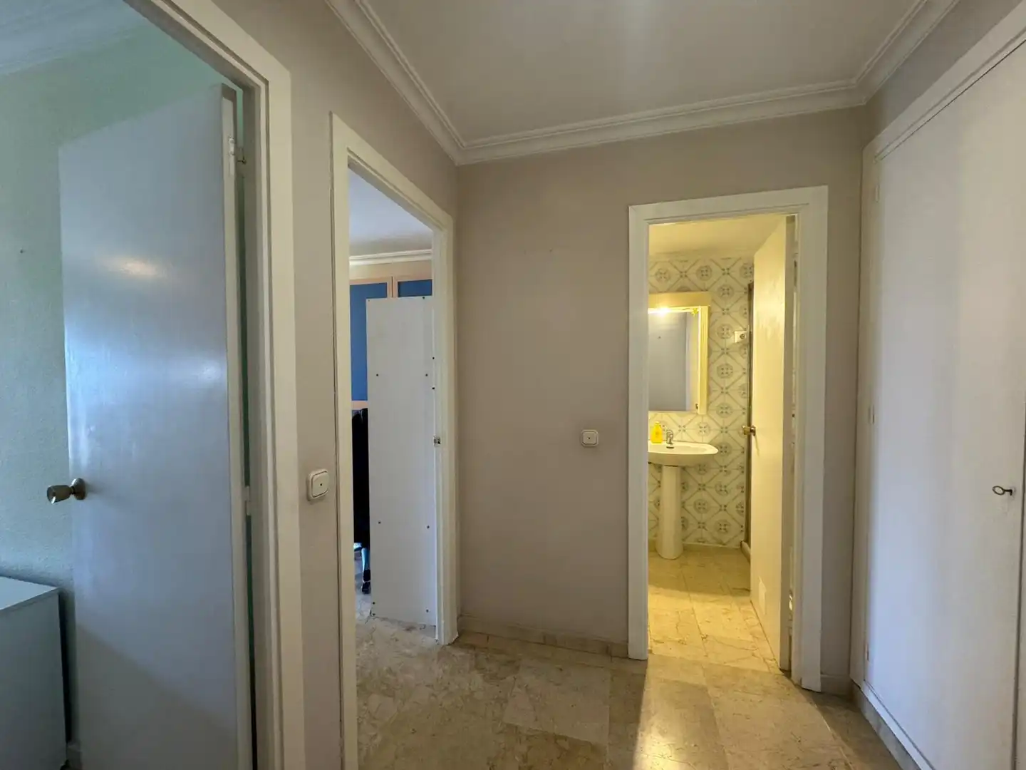 Flat for sale in Sevilla  with Terrace, Storage room and Balcony