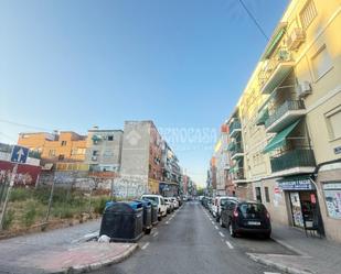 Exterior view of Flat for sale in  Madrid Capital  with Air Conditioner and Balcony