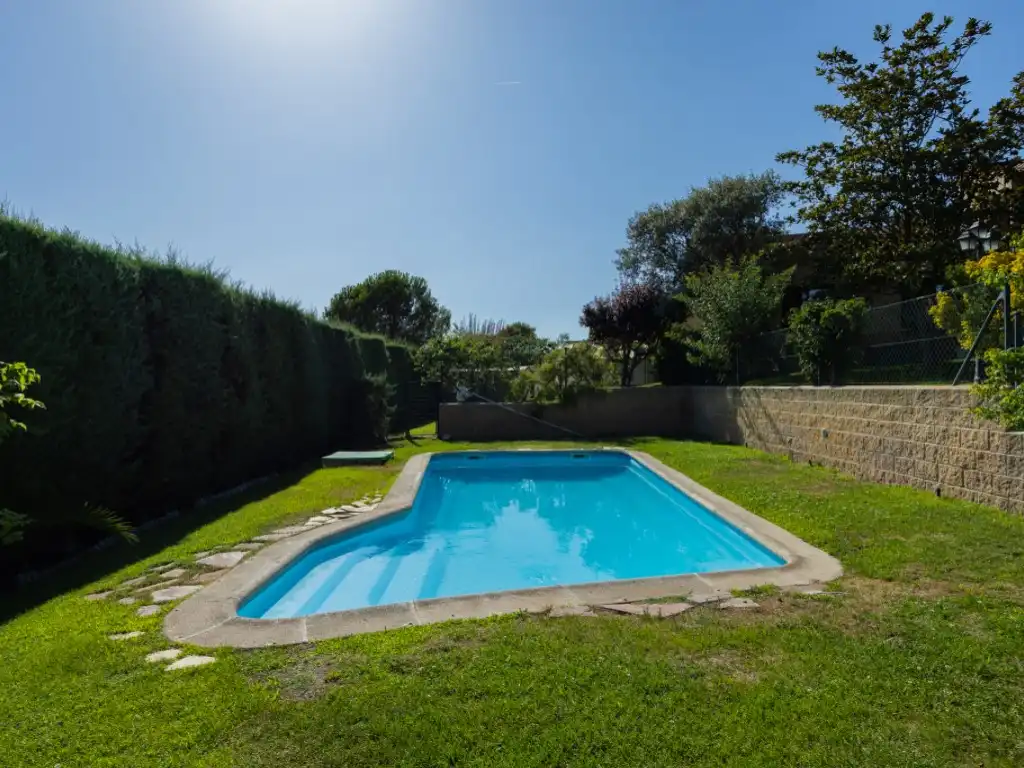 Piscina de Casa o chalet en venta en Villaviciosa de Odón
