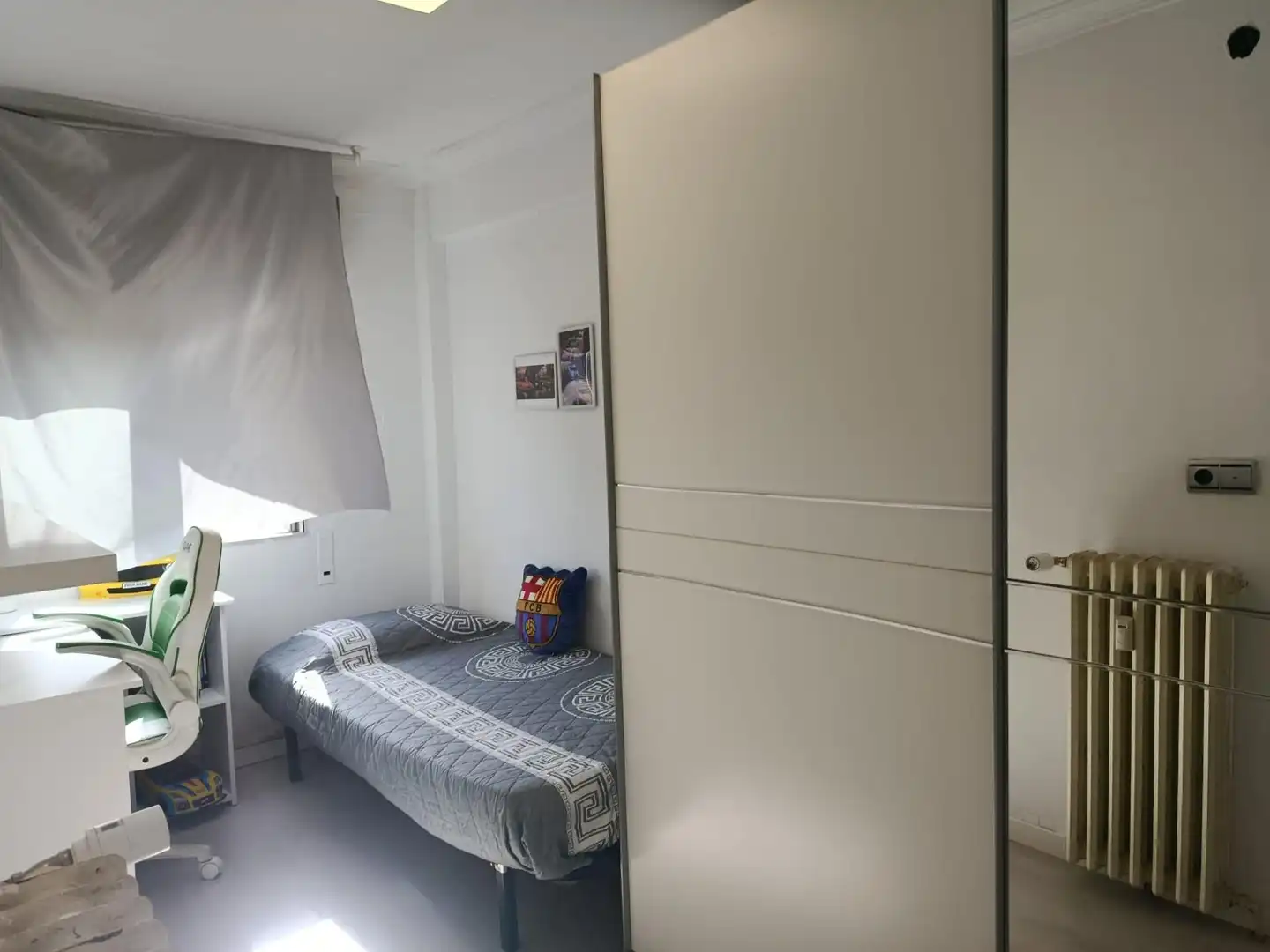 Bedroom of Flat for sale in Valladolid  with Heating and Storage room