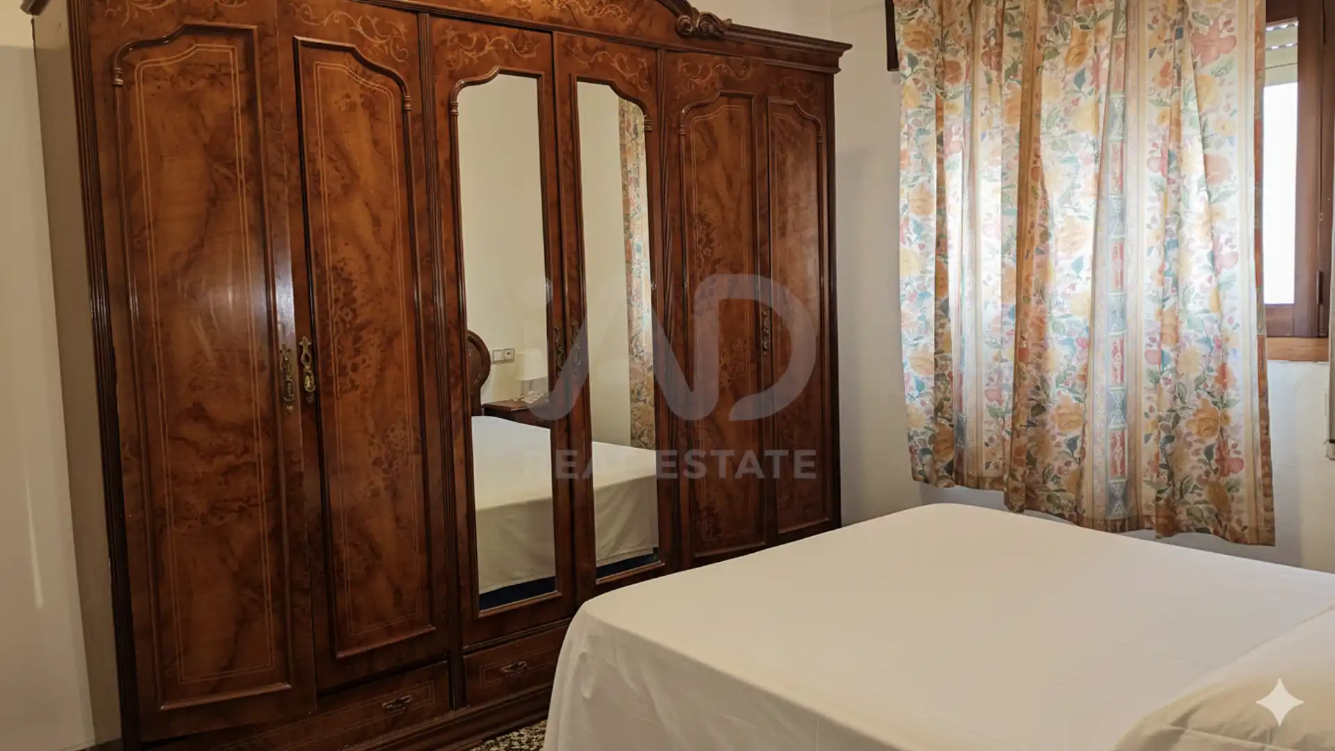 Habitación de Piso en venta en Dénia con Terraza