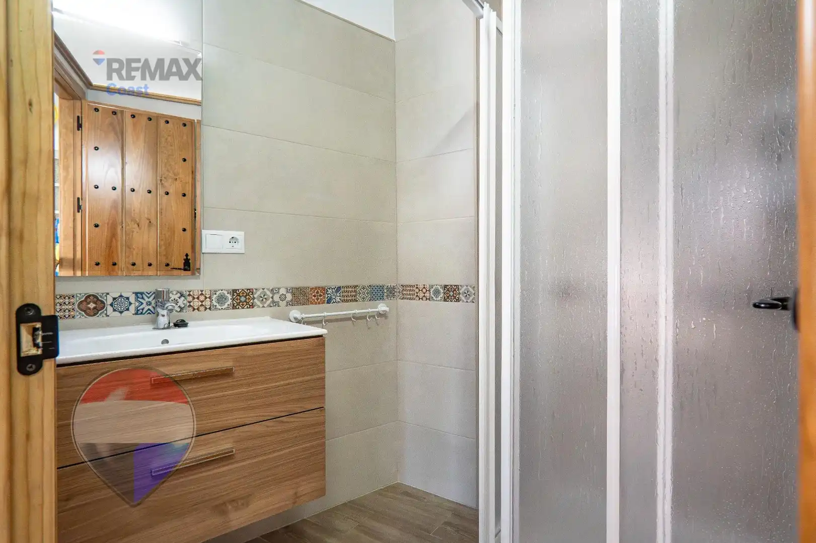 Bathroom of Houses for sale in Cuevas Bajas  with Heating, Private garden and Swimming Pool
