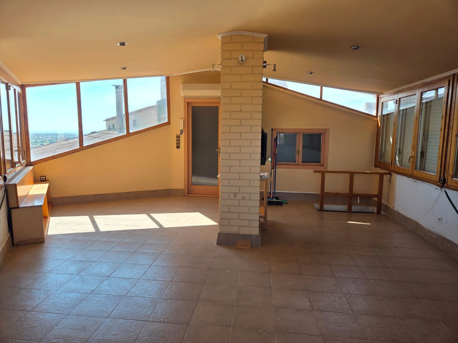Dúplex de lloguer en Alguaire amb Aire condicionat, Calefacció i Terrassa