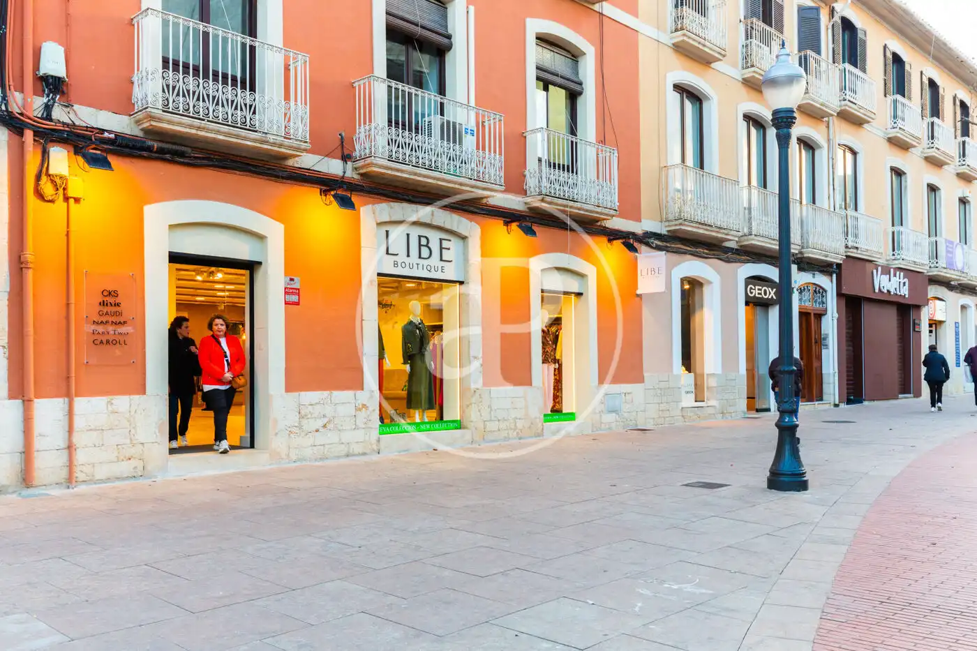 House with pool to rent in Carrer Ulisses, imagen 40