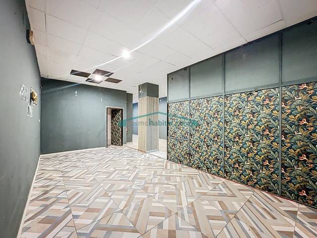 Local comercial en Venta en Tormos