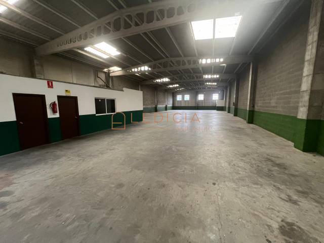 Nave industrial en Alquiler en Rúa da Viña Grande en Cabral - Candeán