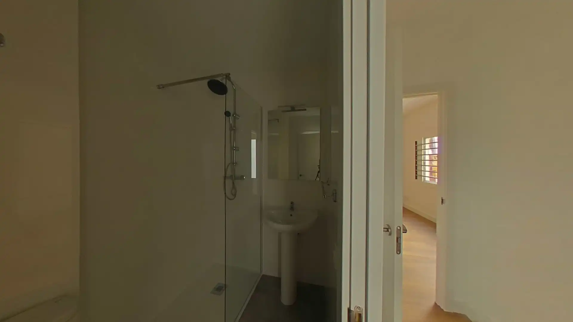Baño de Piso en venta en L'Hospitalet de Llobregat