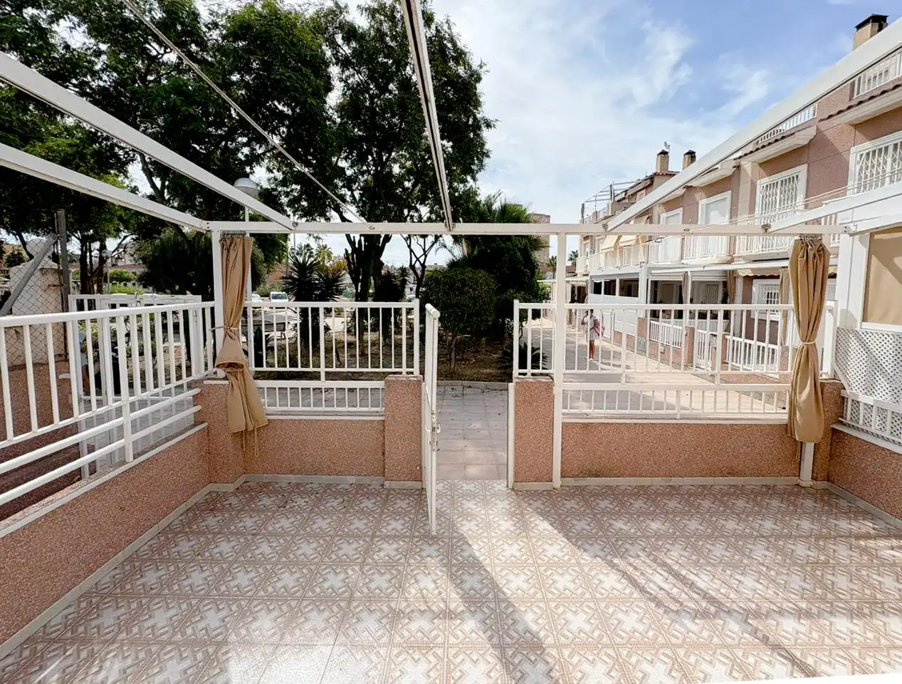 Garten von Haus oder Chalet zur Miete in Santa Pola mit Klimaanlage, Terrasse und Balkon