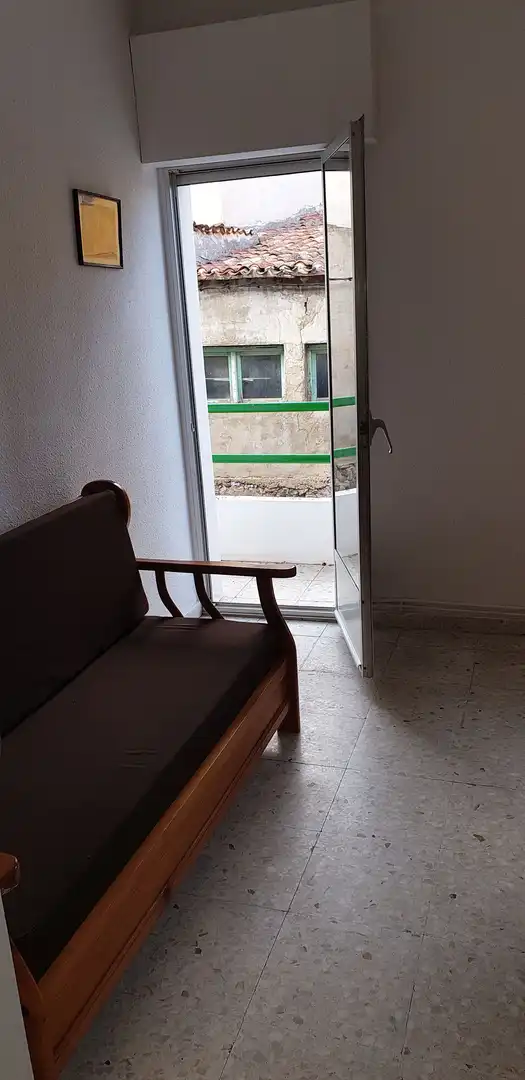 Terrassa de Pis en venda en Lagunilla del Jubera amb Calefacció, Moblat i Rentadora