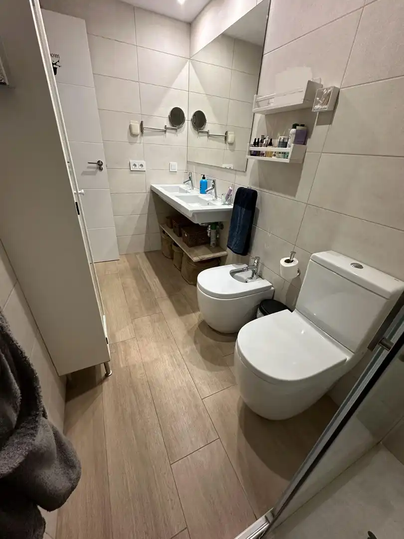 Baño de Planta baja en venta en Córdoba con Aire acondicionado, Calefacción y Jardín privado