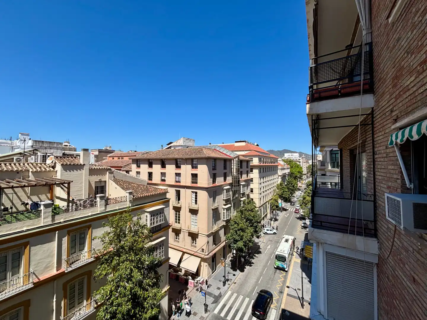 Vista exterior de Piso en venta en Málaga con Terraza y Balcón