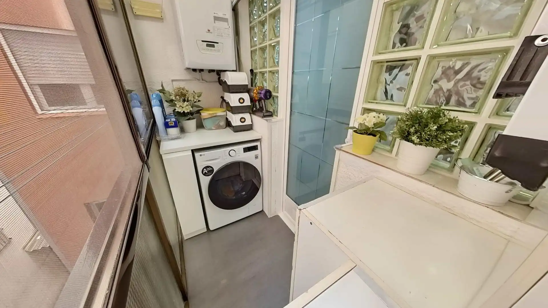 Piso con terraza en venta en Calle Virgili, imagen 33