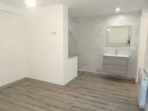 Bathroom of Flat for rent in Gijón   with Heating, Parquet flooring and Oven