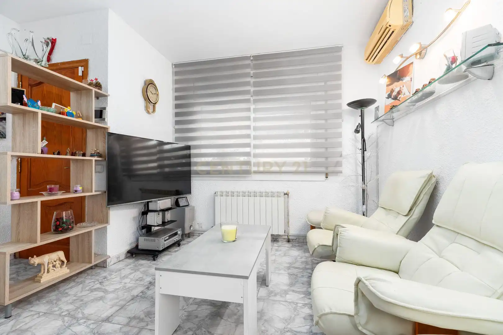 Sala de estar de Casa o chalet en venta en Lliçà d'Amunt con Aire acondicionado, Microondas y TV