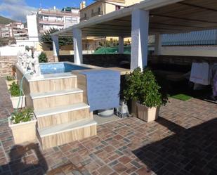 Swimming pool of Building for sale in Benalmádena