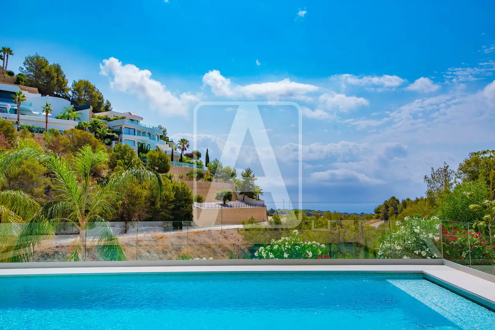 Detached house with pool for sale in La Fustera, imagen 2