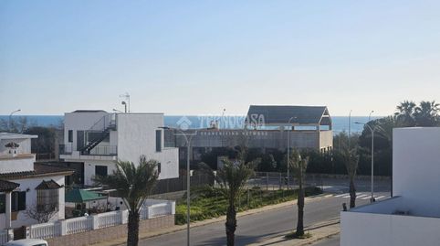 Foto 3 de Casa adosada de alquiler en Calle Seroncillo,, La Laguna, Chipiona