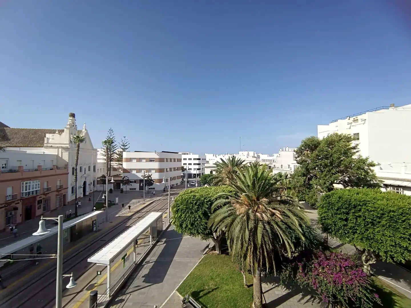 Vista exterior de Pis en venda en San Fernando amb Aire condicionat i Terrassa