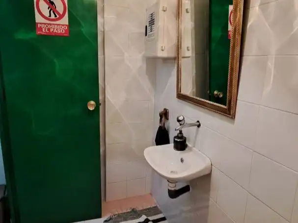 Bany de Local en venda en Cádiz