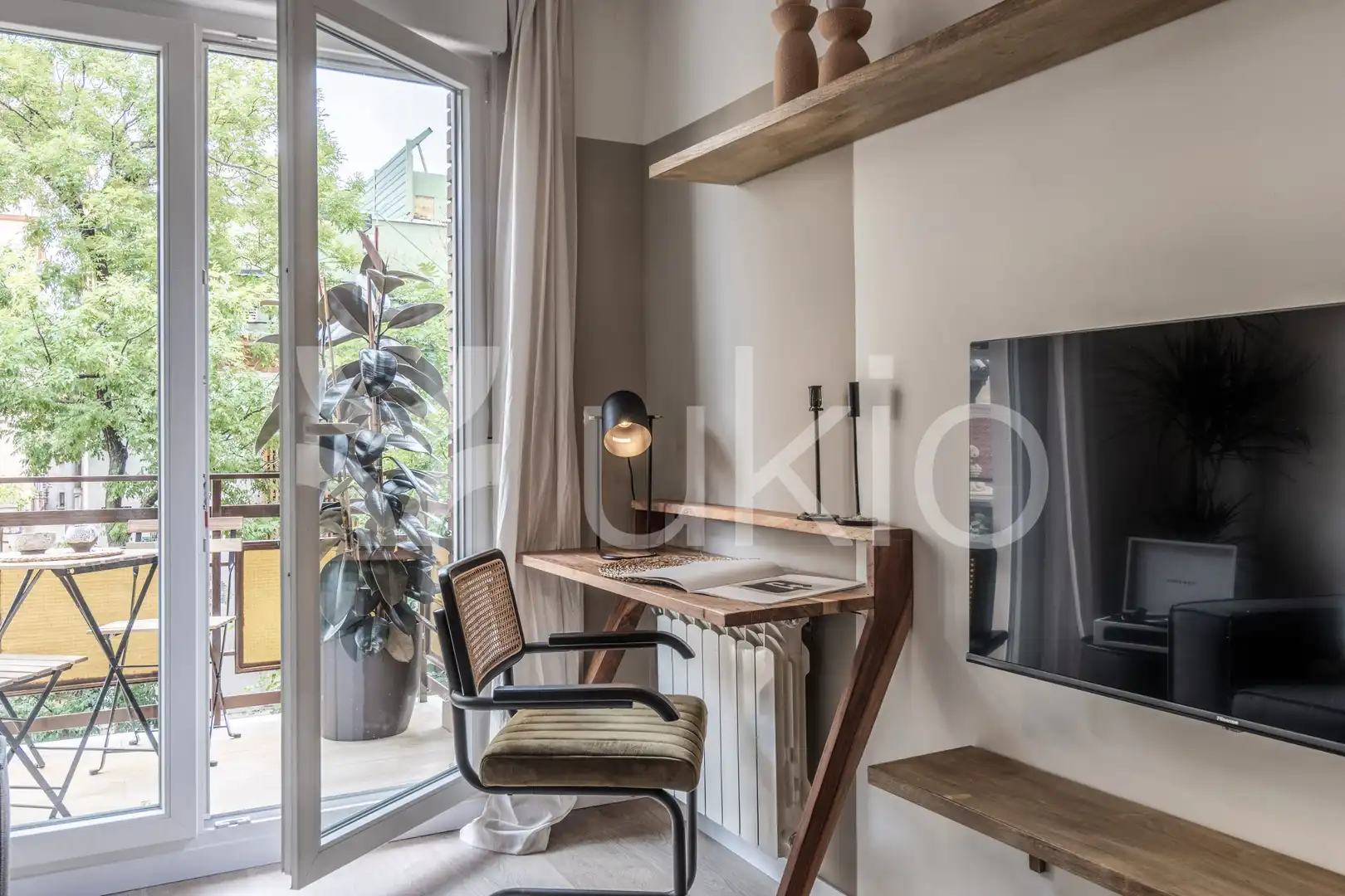 Apartament amb ascensor de lloguer a Calle de Alonso Cano, imagen 3