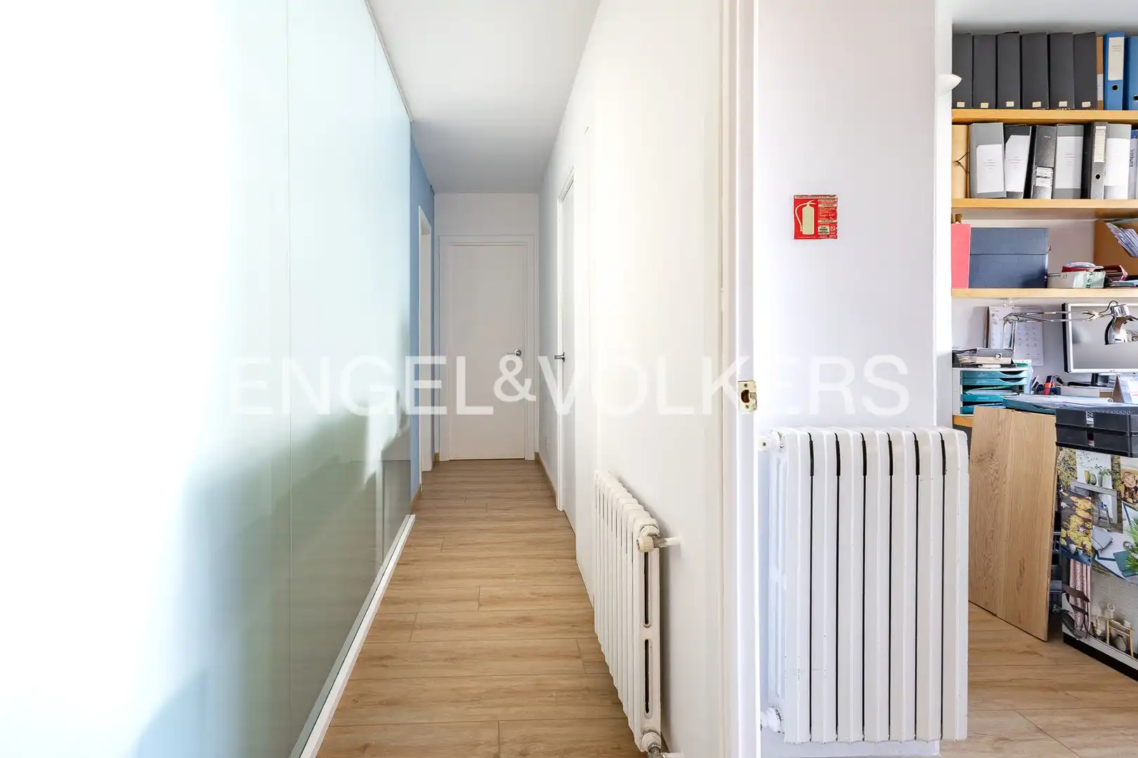 Piso en venta en Barcelona con Calefacción y Parquet