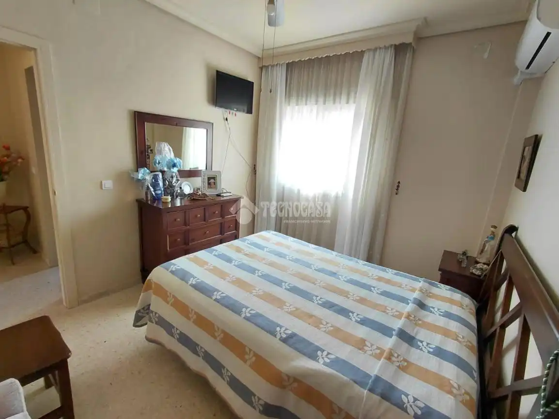 Bedroom of Detached homes for sale in Sevilla