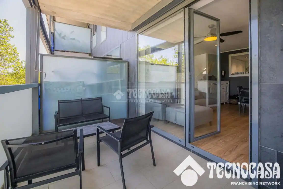 Terraza de Piso en venta en Viladecans con Terraza, Trastero y Amueblado