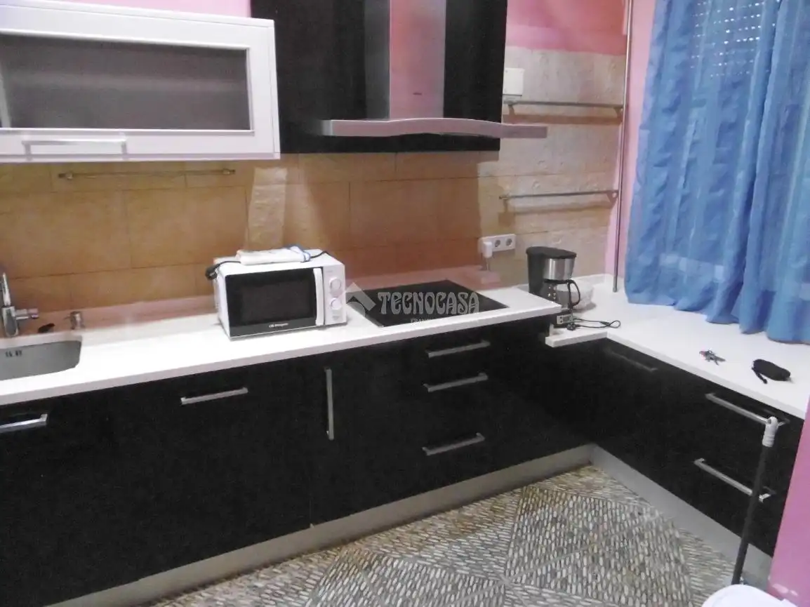 Kitchen of Flat for rent in Madrid  with Air Conditioner and Furnished