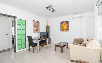 Living room of Flat for sale in Roda de Berà  with Terrace and Storage room