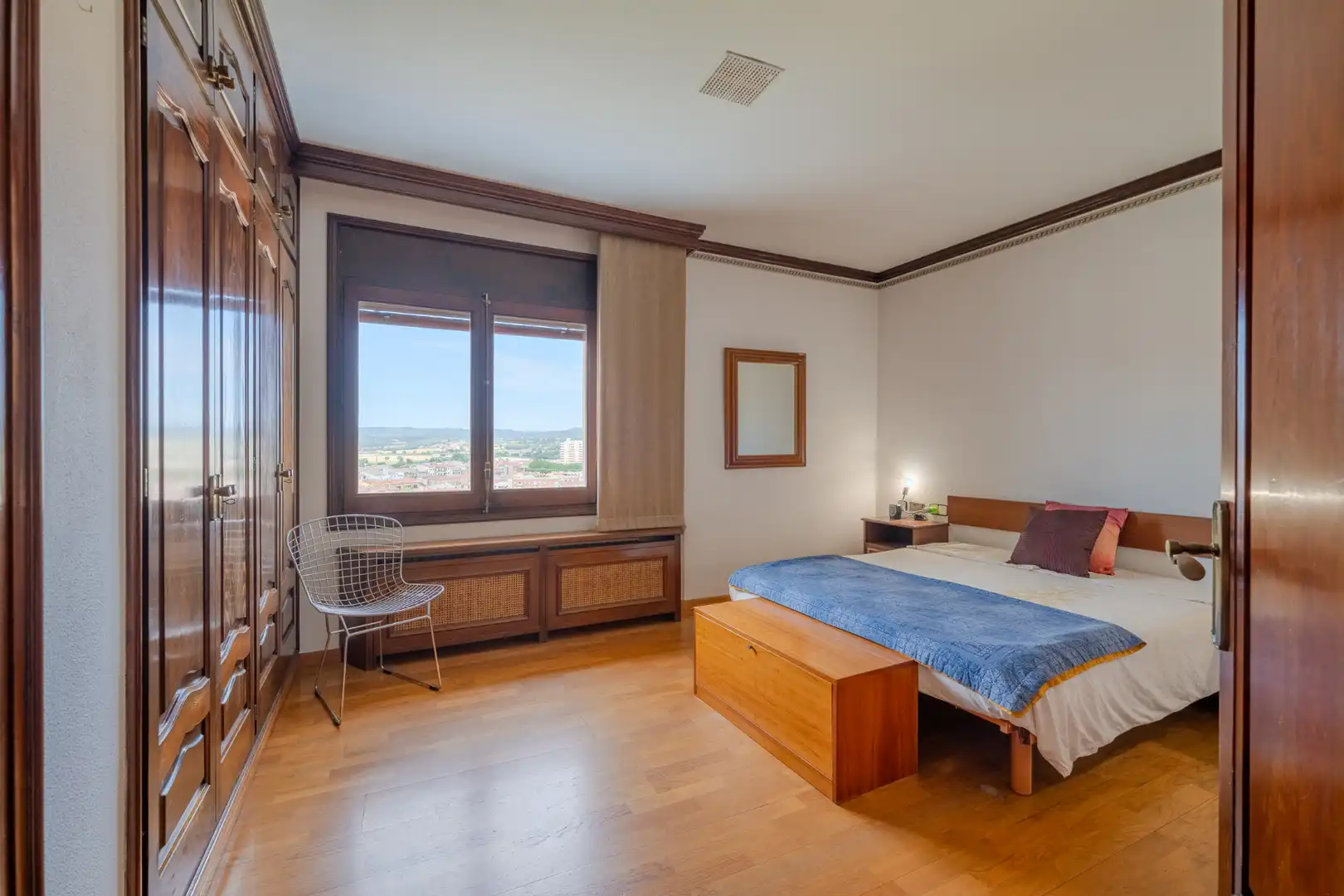 Habitación de Casa o chalet en venta en La Bisbal d'Empordà con Calefacción, Jardín privado y Terraza