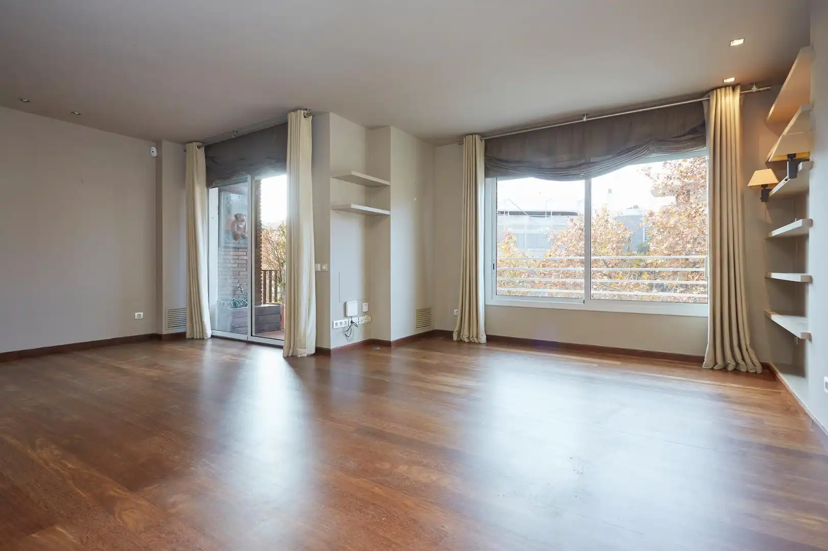 Pis de lloguer a Calle ESCOLES PIES, Les Tres Torres, Sarrià - Sant Gervasi