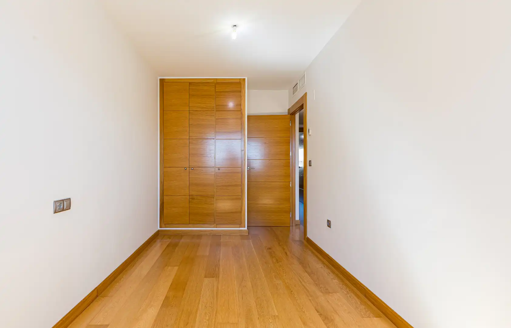 Flat for sale in Avenida Reina Victoria Eugenia, 2, Alameda