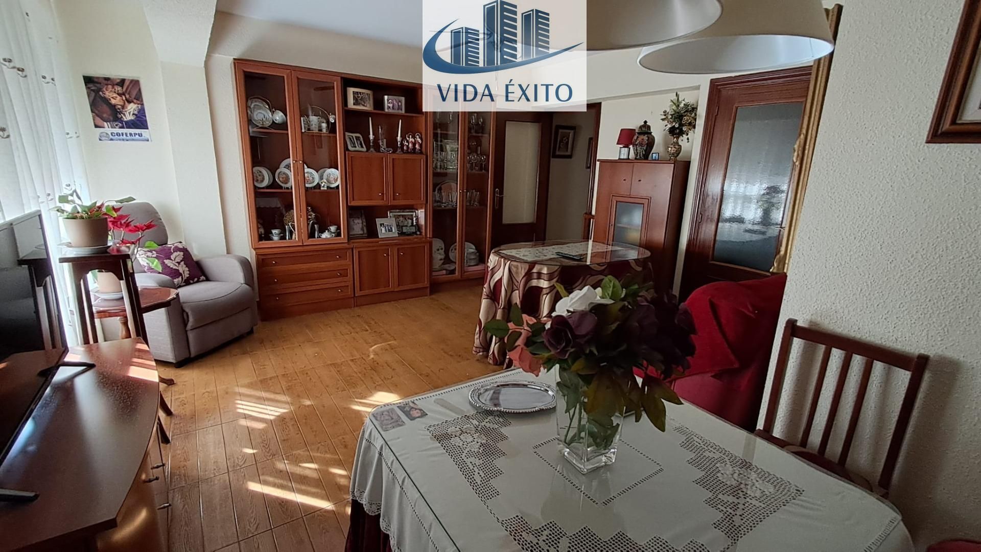 Sala de estar de Piso en venta en  Jaén Capital