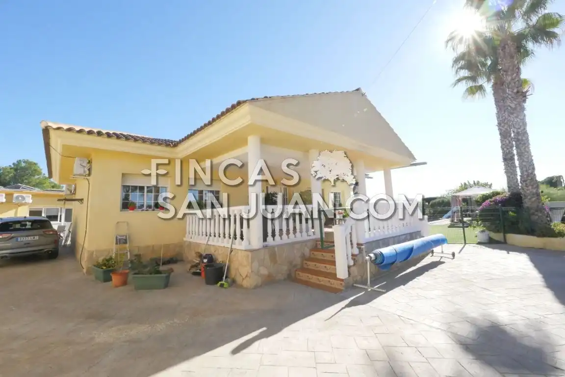 Casa o xalet en venda a Los Girasoles