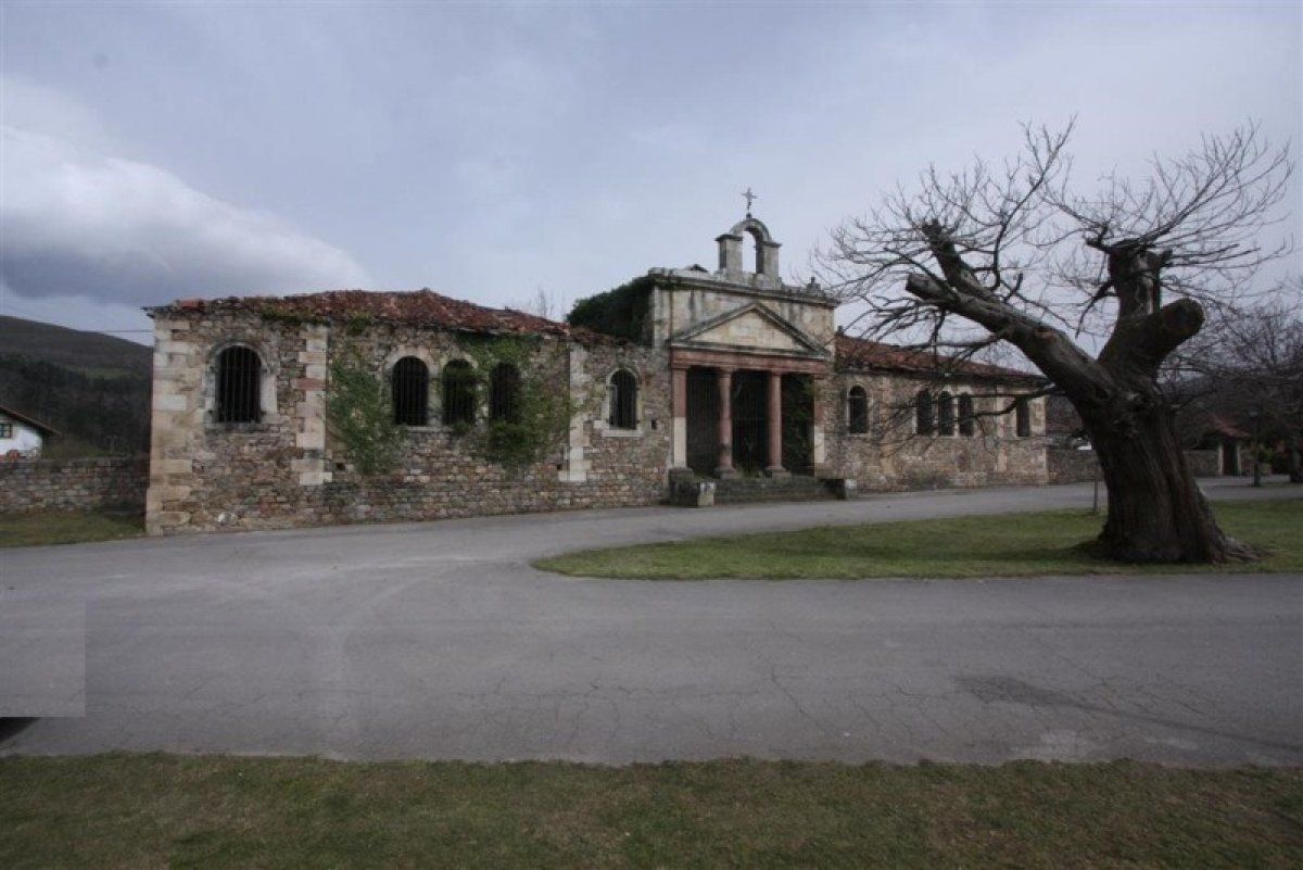 Exterior view of House or chalet for sale in Cabuérniga