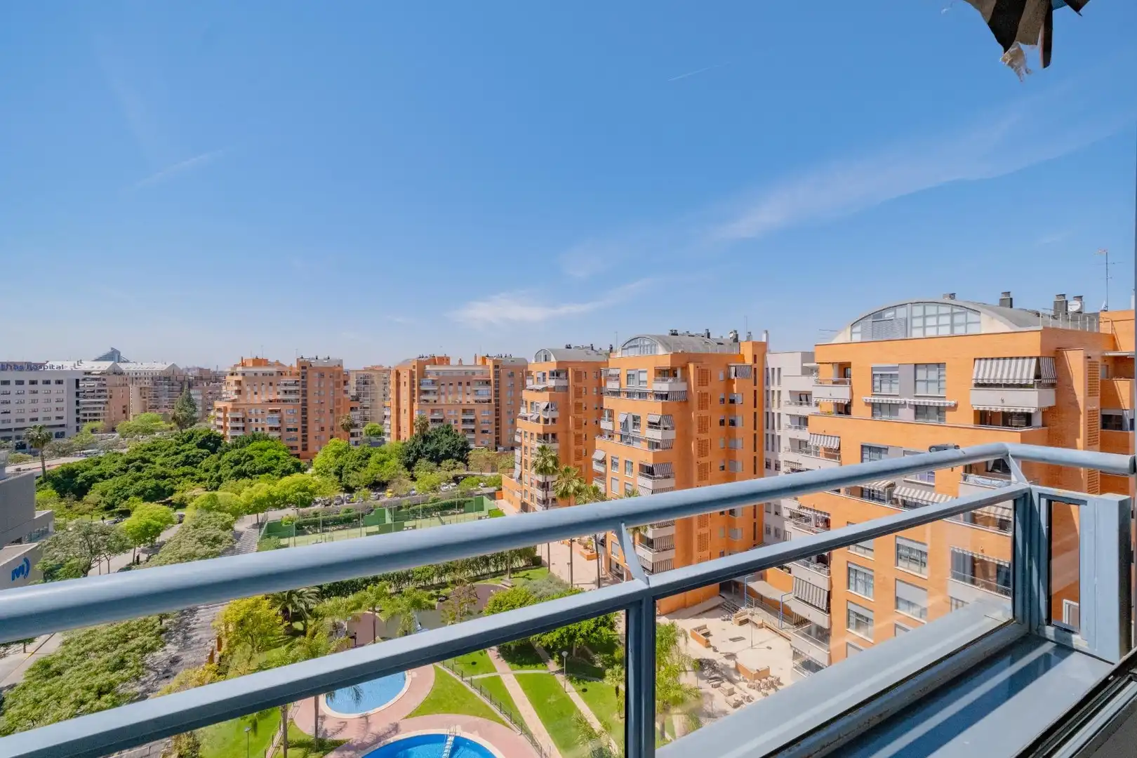 Dúplex amb piscina en venda a Avenida MAESTRO RODRIGO, imagen 2