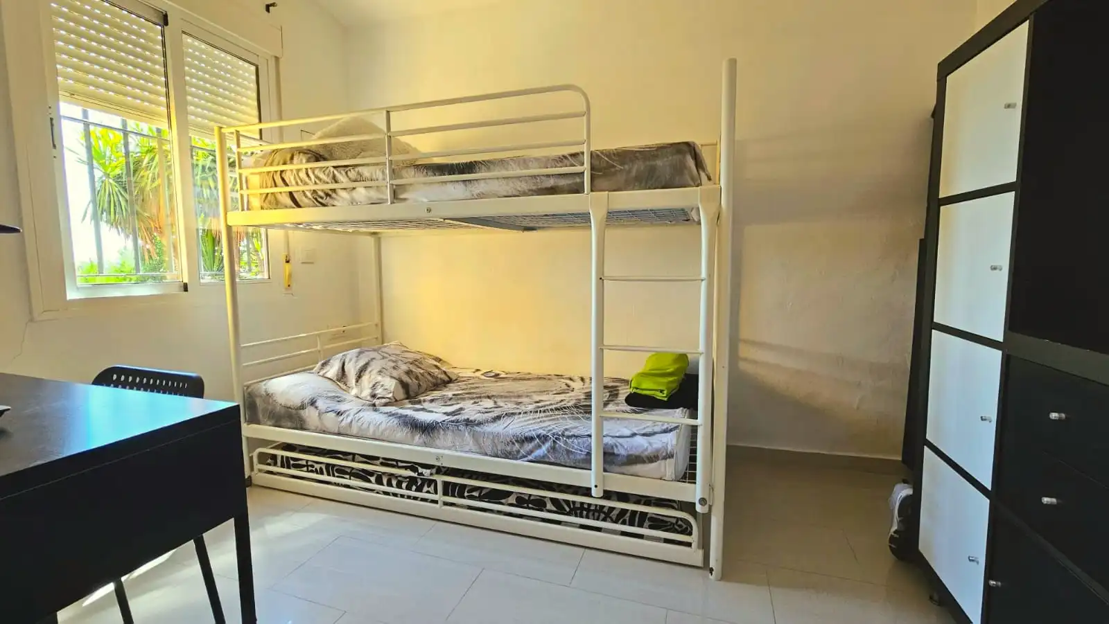 Habitación de Casa o chalet en venta en Guillena con Aire acondicionado, Calefacción y Jardín privado