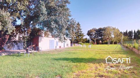 Foto 2 de Casa adosada de lloguer a Parlavà, Girona