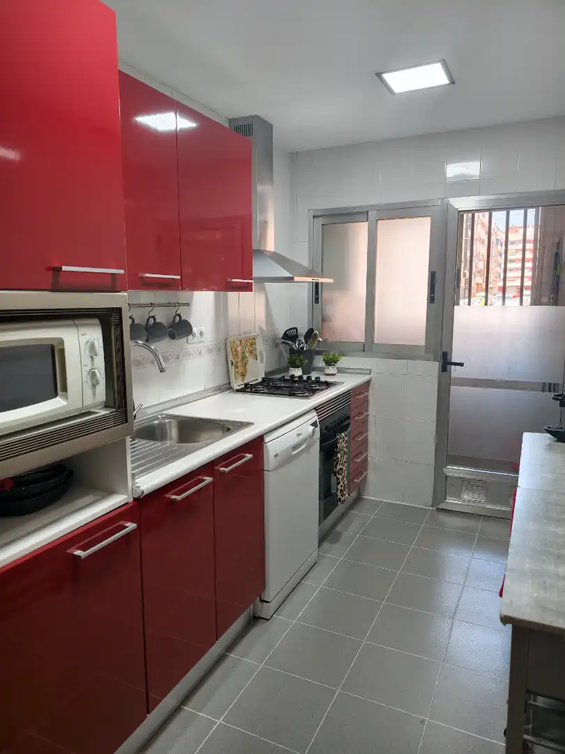 Cocina de Piso en venta en Valencia con Aire acondicionado, Calefacción y Horno