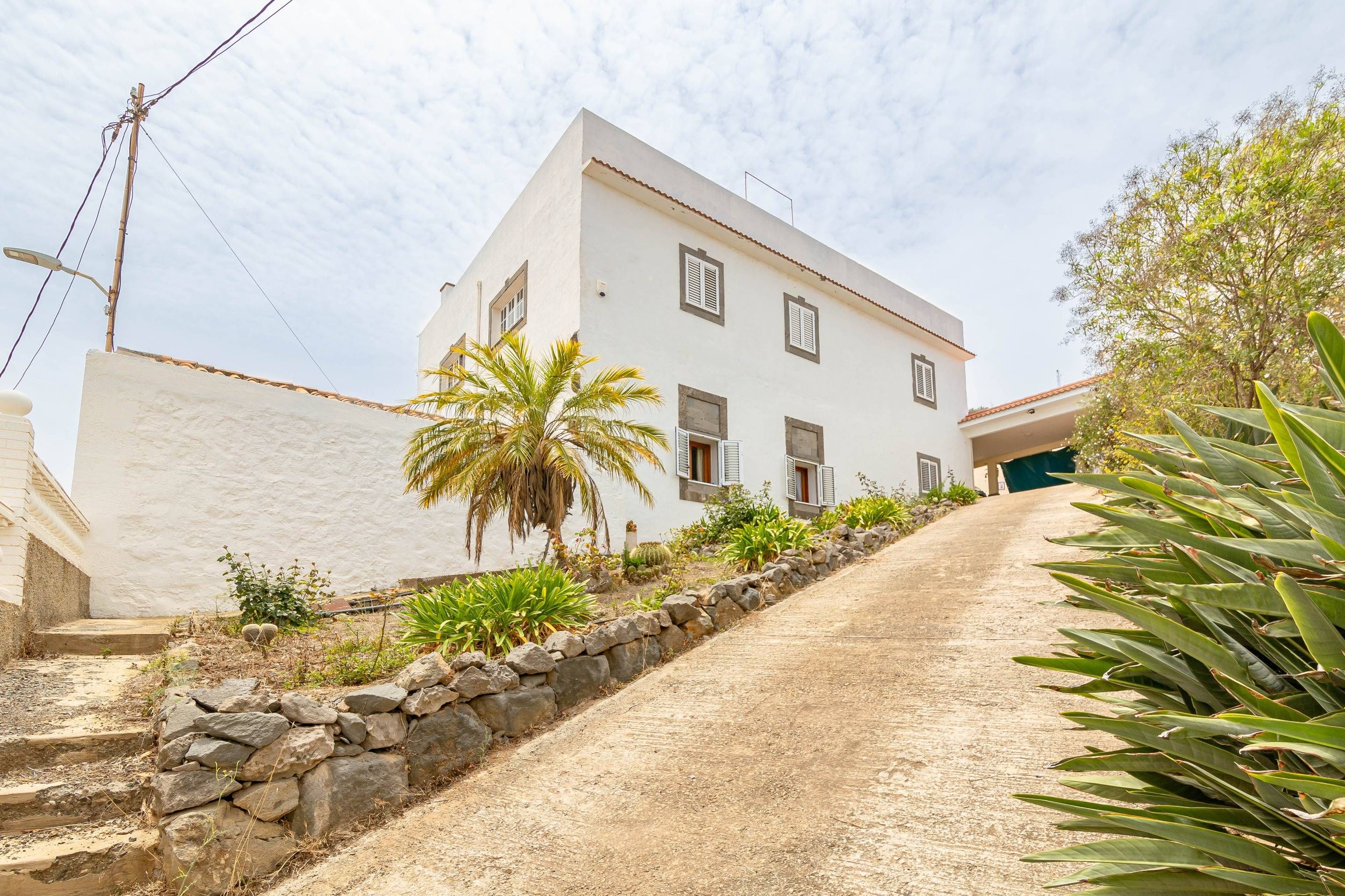Exterior view of House or chalet for sale in Arucas  with Heating, Private garden and Terrace