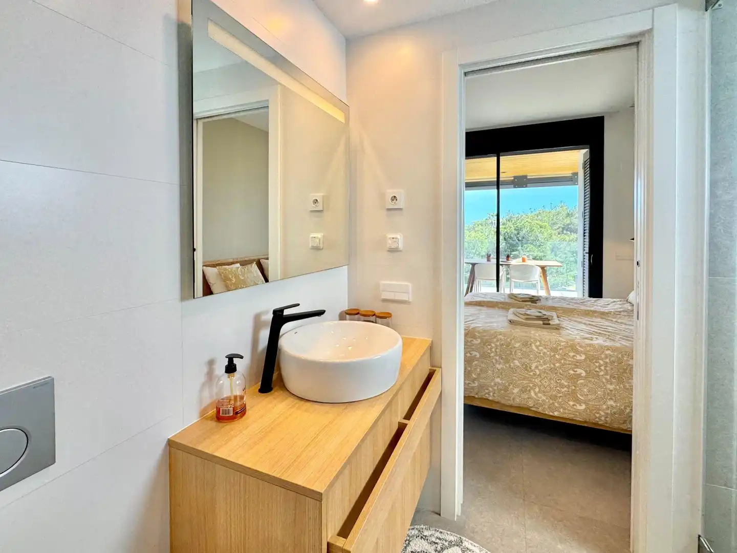 Baño de Apartamento en venta en San Miguel de Salinas con Calefacción, Piscina y Amueblado