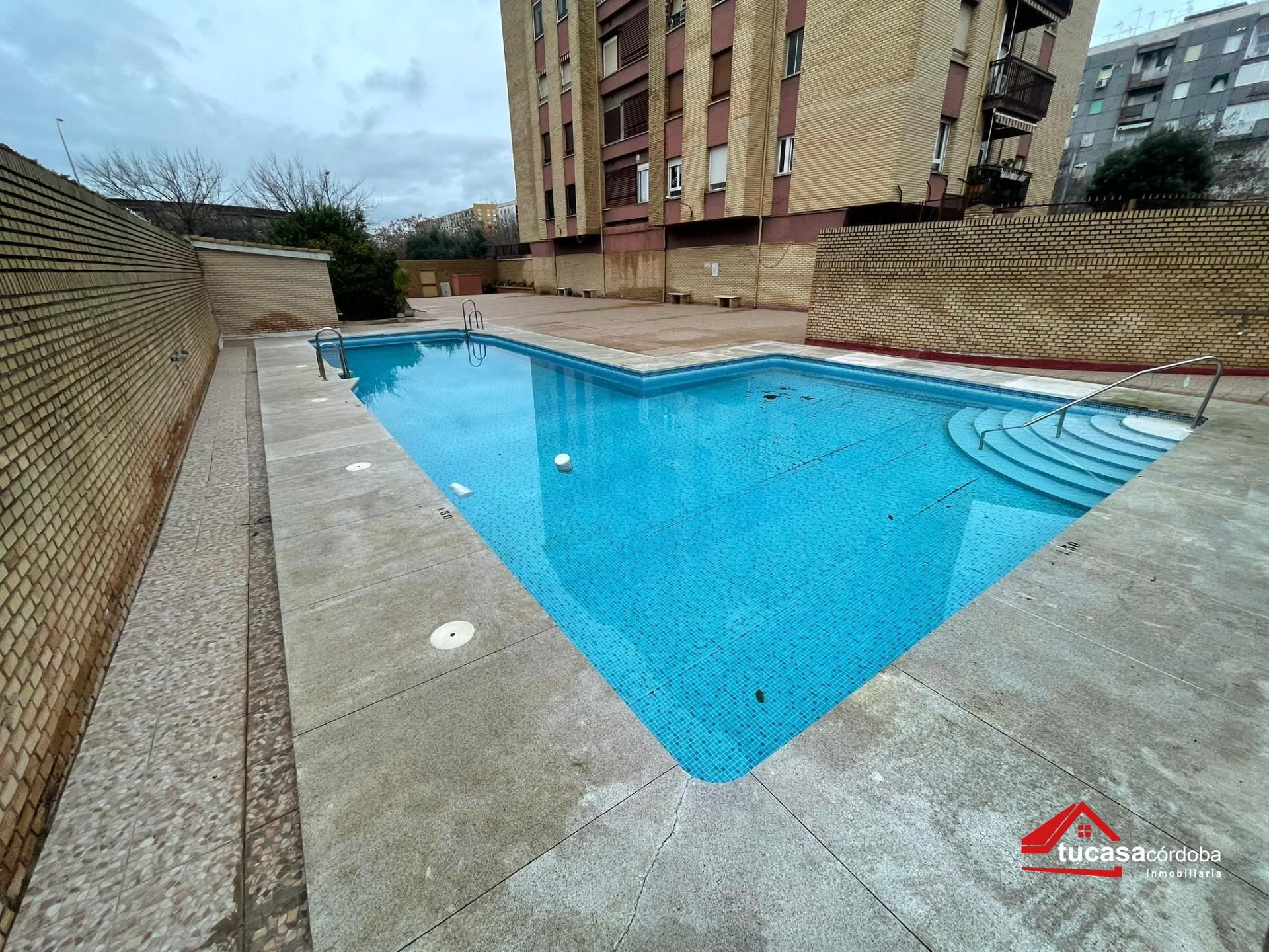 Swimming pool of Flat for sale in  Córdoba Capital  with Air Conditioner, Terrace and Storage room