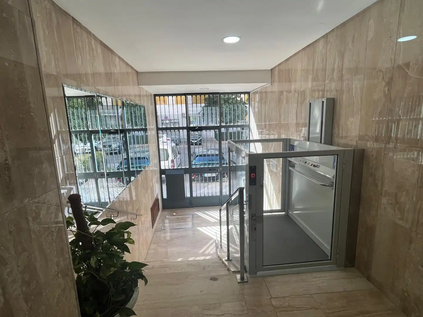 Appartamento con terrazza in affitto a Calle URBION, imagen 29