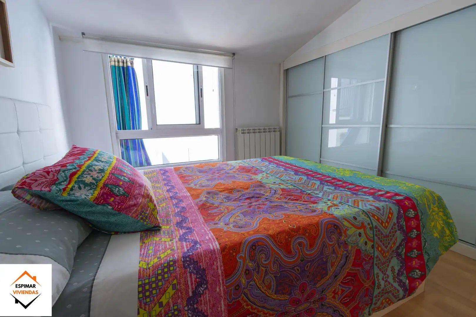 Bedroom of Apartments for sale in Zaragoza