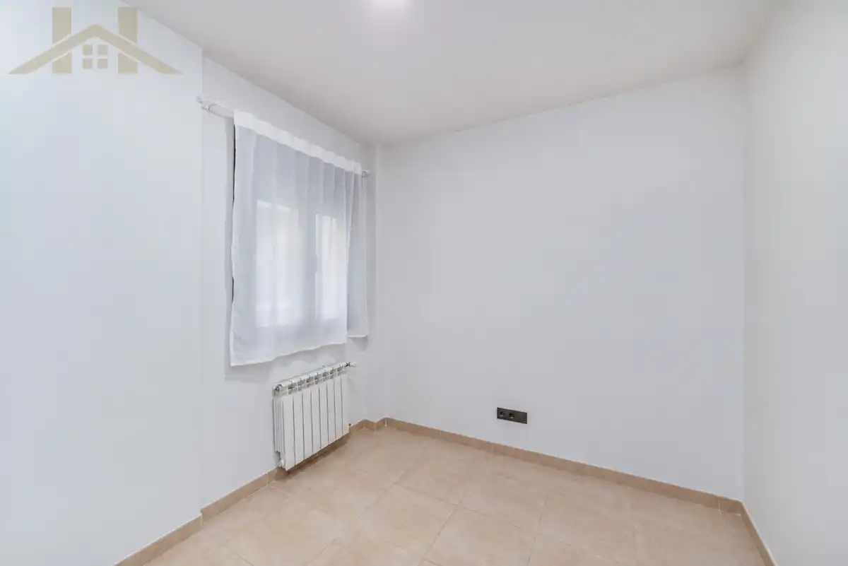Dormitori de Pis en venda en Yeles amb Calefacció i Forn