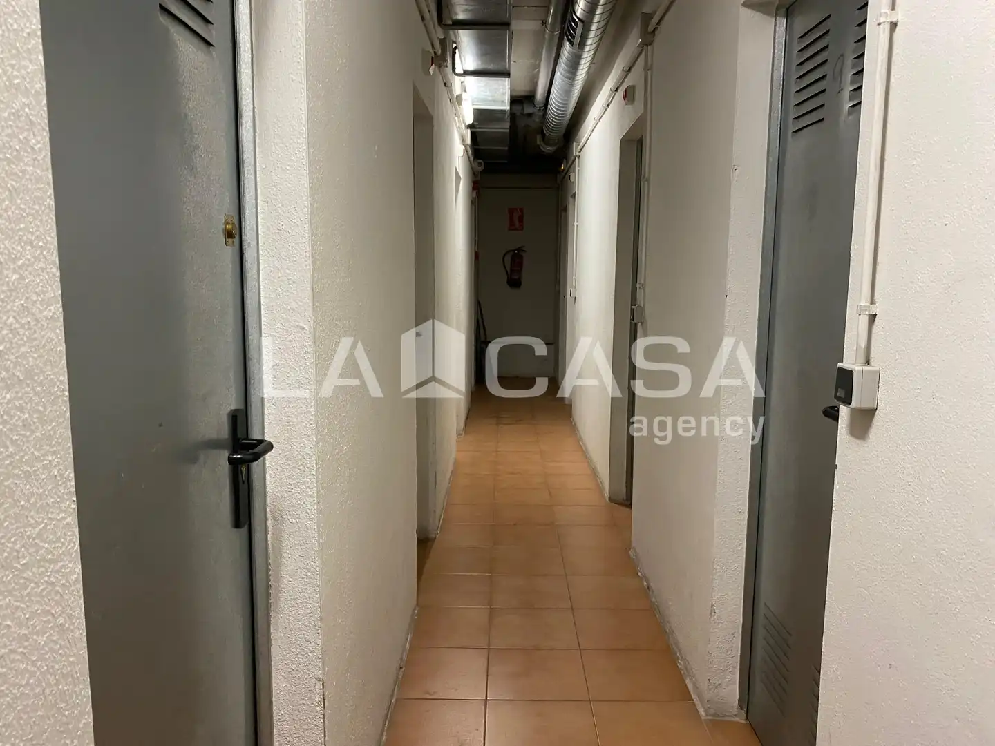 Ático en venta en Santa Coloma de Gramenet con Calefacción, Terraza y Trastero