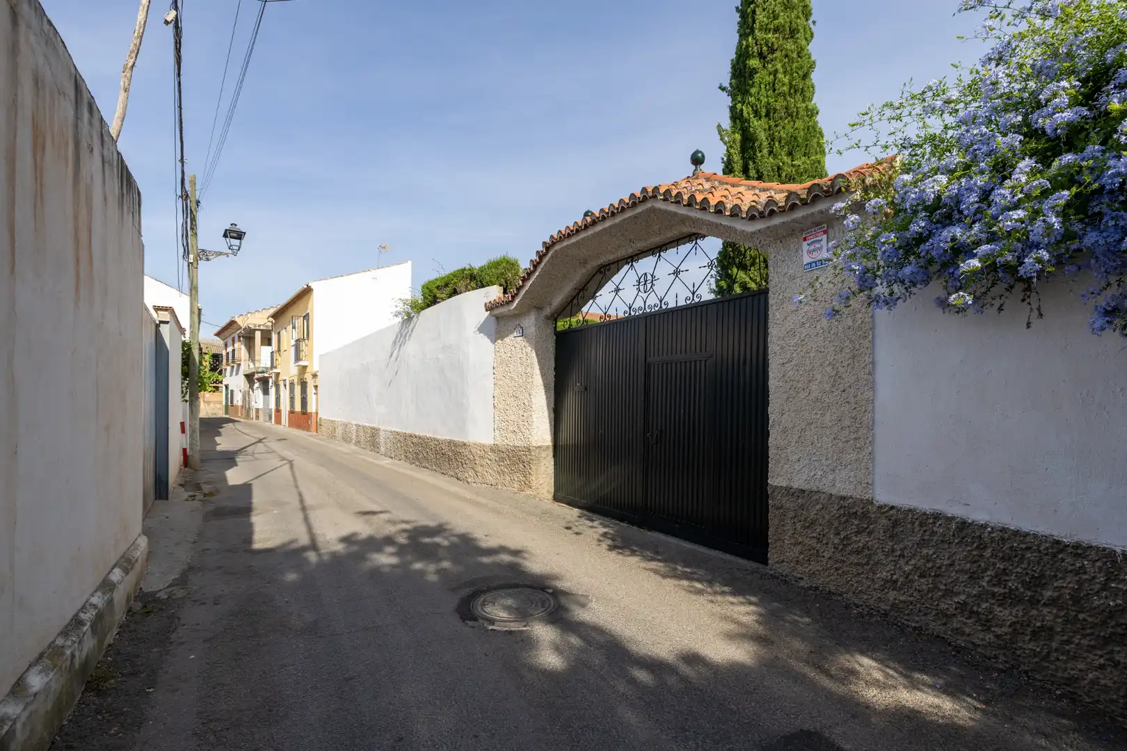Vista exterior de Casa o xalet en venda en Ogíjares amb Calefacció, Jardí privat i Piscina