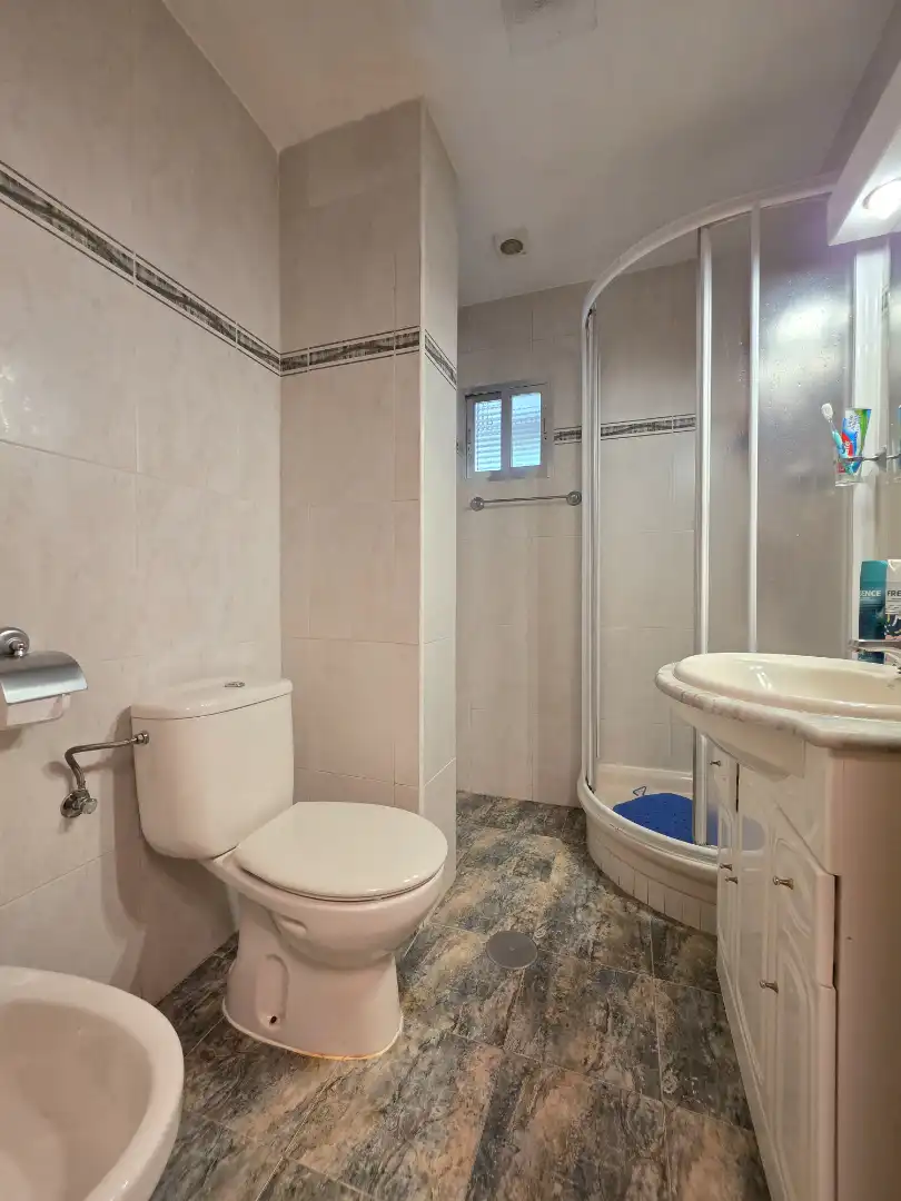 Bathroom of Flat for sale in Zarzaquemada