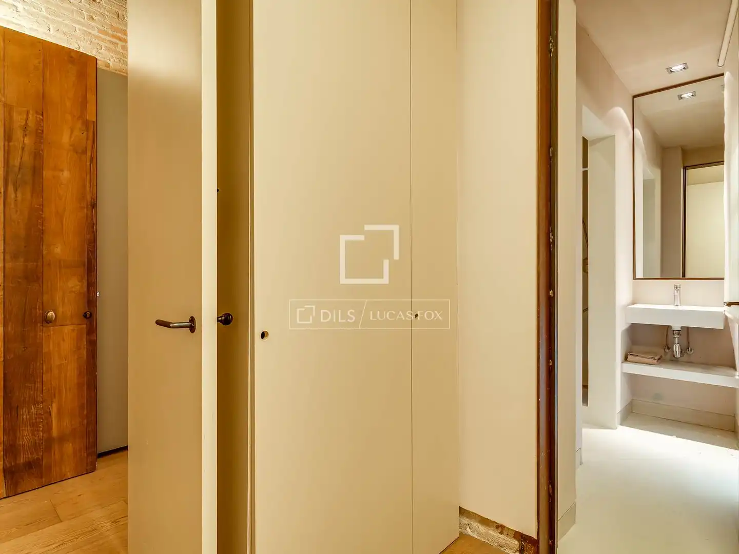 Piso en venta en Barcelona con Aire acondicionado, Terraza y Amueblado