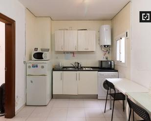 Kitchen of Flat to rent in  Barcelona Capital  with Air Conditioner, Heating and Furnished